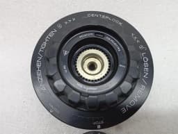 PORSCHE Porsche Cayman 718 GT4RS 992601279 Centre Wheel Lock Centre Lock — thumbnail 4
