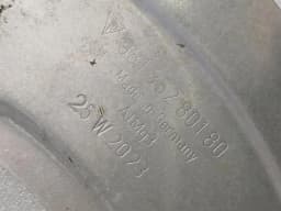 PORSCHE PORSCHE CAYMAN 718 GT4RS 98135280180 BRAKE DUST SHIELD — thumbnail 4
