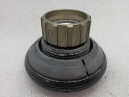 PORSCHE Porsche Cayman 718 GT4RS 992601279 Centre Wheel Lock Centre Lock — thumbnail 5