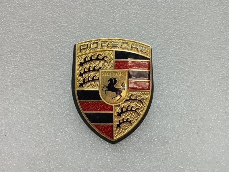 PORSCHE PORSCHE 911 997 99655921101 PORSCHE CREST CREST LOGO EMBLEM