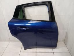 PORSCHE Porsche Panamera 976 G3 2024-2026 right rear door 971833022by door rear right — thumbnail 1
