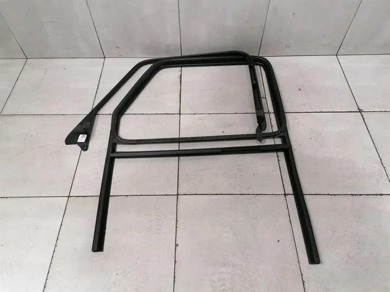 MERCEDES-BENZ Mercedes G-Class W464 18-24 G63 AMG window frame FL A4637251100 window frame Li