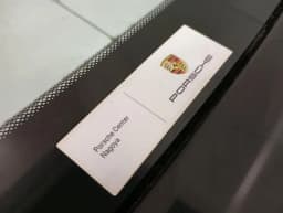 PORSCHE Porsche Cayman 718 GT4RS Boat Lid 98151291182 FAULTY Tailgate — thumbnail 6