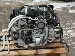 PORSCHE 2025 1900KM COMPLETE PORSCHE CAYMAN 718 GT4RS Engine DUD Engine DUDA 500HP — thumbnail 1