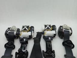 MERCEDES-BENZ MERCEDES W464 18-24 G63 AMG Seatbelt Set A4638603600 Seat Belt SET — thumbnail 2