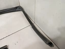 PORSCHE Porsche Boxster 718 windshield header seal 98153707704 bracket sealing profile — thumbnail 3