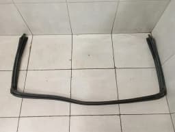 PORSCHE Porsche Boxster 718 windshield header seal 98153707704 bracket sealing profile — thumbnail 4