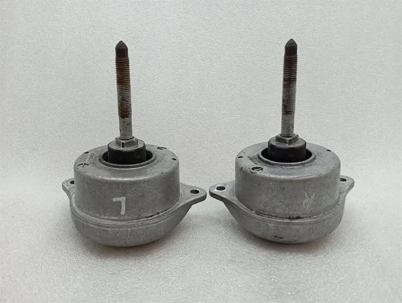 PORSCHE Porsche 911 997 Engine Mount 99737504906 Set of 2 Engine Mounts