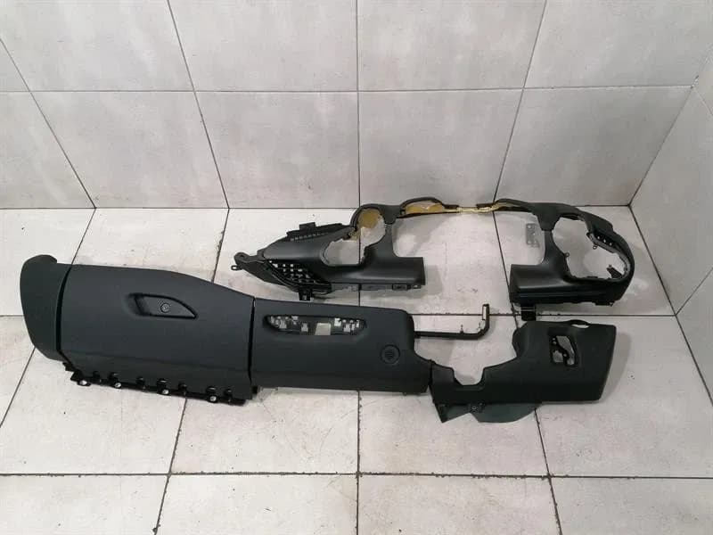 FERRARI FERRARI F8 F142MFL Glovebox Set 337358 RIGHT HAND DRIVE RHD