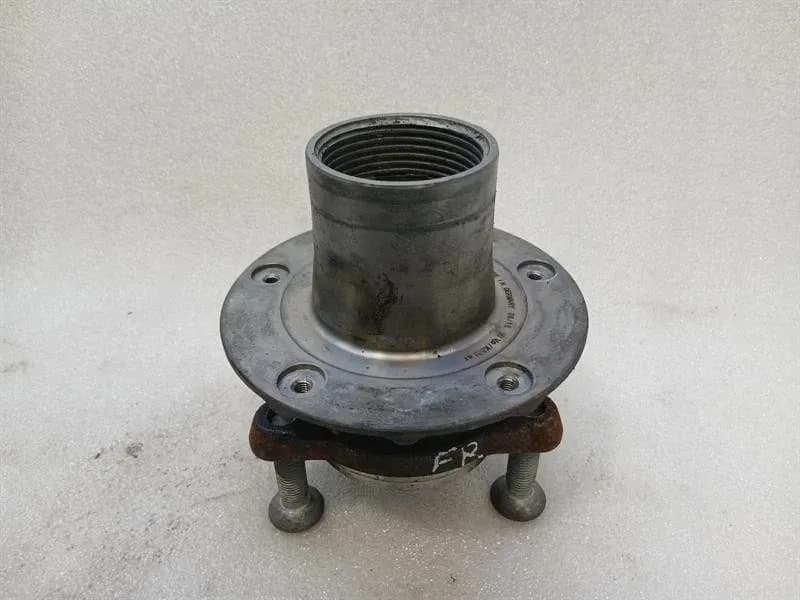 Lamborghini Huracan Left Front Hub 470407613A Wheel Bearing Housing Front Center Lock