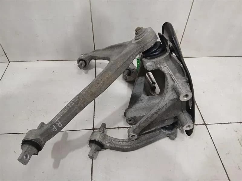 Lamborghini Huracan Left Rear Hub 4T0505433E Wheel Bearing Housing Rear Left SET