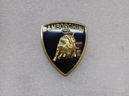 LAMBORGHINI LAMBORGHINI HURACAN PERFORMANTE 4T0853745A LAMBORGHINI EMBLEM Front LOGO — thumbnail 1