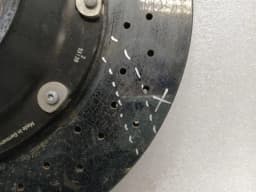 PORSCHE Porsche Cayman 718 GT4RS Brake Disc Rear 9GT615601D DEFECTIVE Brake Disc Ceramic — thumbnail 6