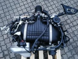 PORSCHE Porsche 911 991 GT3RS Mk1 4.0 Engine MA176 Engine COMPLETE — thumbnail 1