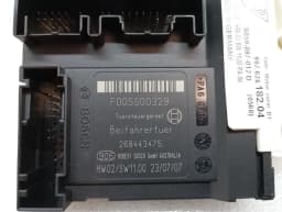 PORSCHE Porsche 911 997 door window motor 99762418204 window regulator motor passenger — thumbnail 3