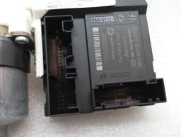 PORSCHE Porsche 911 997 door window motor 99762418204 window regulator motor passenger — thumbnail 7
