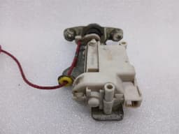 FERRARI Ferrari F8 F142MFL Fuel Cap Actuator 85143200 — thumbnail 4