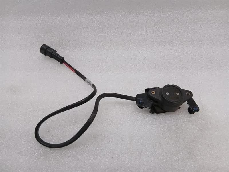 FERRARI Ferrari F8 F142MFL Magnetic Battery Conditioner Socket 314630