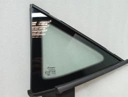 LAMBORGHINI Lamborghini Huracan Right Front 1/4 Glass 4T0845116C Door Window 1/4 Front Right — thumbnail 2