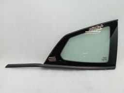 LAMBORGHINI Lamborghini Huracan Right Rear 1/4 Glass 4T8845300D Door Window 1/4 Rear RH — thumbnail 1