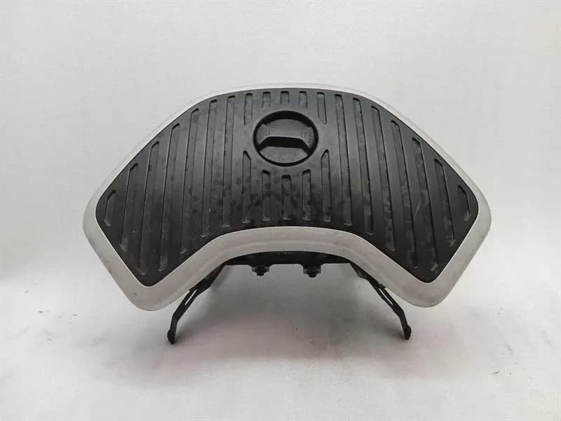 McLaren 650S Spider 14-17 Expansion Tank 11L0379CP Expansion Tank Coolant