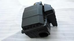 LAND ROVER Land Rover Range Rover Sport L320 Air Filter Box PHB000498 Air Filter Box — thumbnail 1