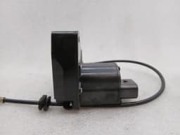 MCLAREN McLaren 650S Spider 14-17 Door Lock 11A9623CP RIGHT Right Door Lock — thumbnail 4