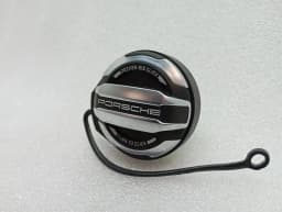PORSCHE Porsche Cayman 718 GT4RS fuel filler cap 9P1201550 XYB aluminium fuel cap tank flap — thumbnail 5