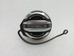 PORSCHE Porsche Cayman 718 GT4RS fuel filler cap 9P1201550 XYB aluminium fuel cap tank flap — thumbnail 3