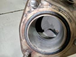 PORSCHE Porsche Spyder 718 Exhaust Manifold 982254018E FAULTY RIGHT Exhaust Manifold — thumbnail 4