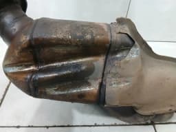 PORSCHE Porsche Spyder 718 Exhaust Manifold 982254018E FAULTY RIGHT Exhaust Manifold — thumbnail 10