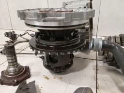 PORSCHE Porsche Boxster Spyder 718 Gearbox 982300052F G8225 Gearbox Parts GT4 — thumbnail 4
