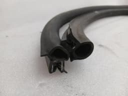 MCLAREN McLaren 650S Spider 14-17 Door Seal 11A0241CP SET OF 2 Door Seals — thumbnail 4