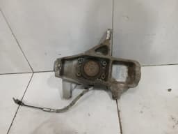 MCLAREN McLaren 650S Spider 14-17 Left Front Hub 11B0033CP Wheel Bearing Housing Front Left — thumbnail 5