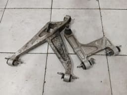 MCLAREN McLaren 650S Spider 14-17 Left Rear Hub 11B0115CP Wheel Bearing Housing Rear Left — thumbnail 6