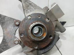 MCLAREN McLaren 650S Spider 14-17 Left Rear Hub 11B0115CP Wheel Bearing Housing Rear Left — thumbnail 3