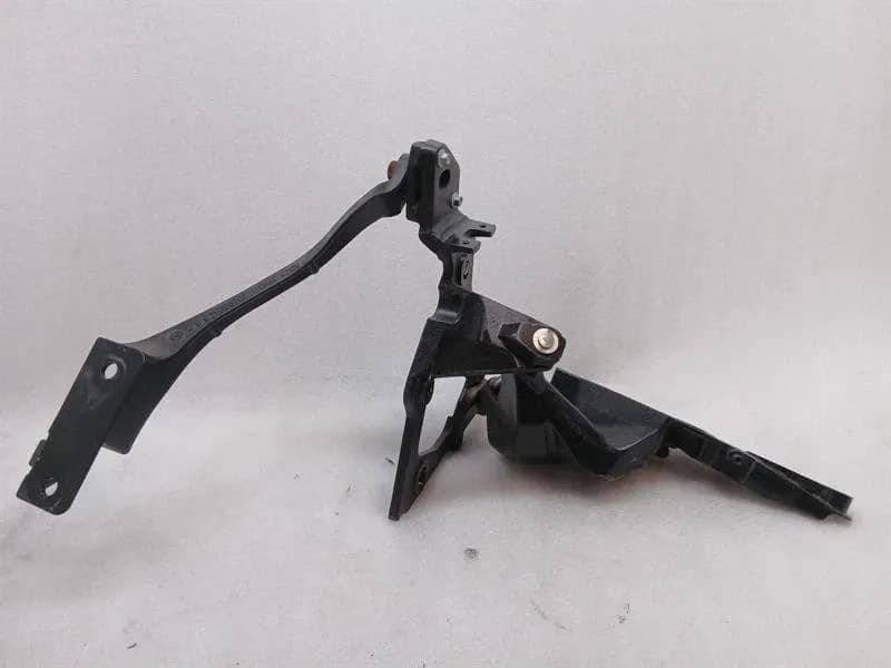 MCLAREN McLaren 650S Spider 14-17 11A5534CP LH DOOR HINGE DOOR HINGE Left