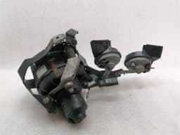 MERCEDES-BENZ Mercedes C Class W204 Air pump A1562301440 air pump holder bracket AMG — thumbnail 8