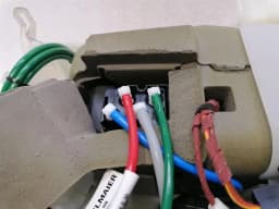 MERCEDES-BENZ Mercedes S-Class W221 Air Pump A0008002219 Air Pump Seat A2218000748 — thumbnail 2