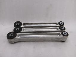 MCLAREN McLaren 650S Spider 14-17 Engine Mount 13F0109CP Engine Mount SET SET — thumbnail 1