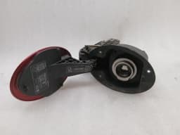 MCLAREN McLaren 650S Spider 14-17 Fuel Cap 11A6332CP Fuel Cap — thumbnail 1