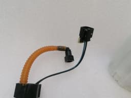 FERRARI Ferrari F8 F142MFL Fuel Pump Electric set 305832 fuel pump set — thumbnail 9