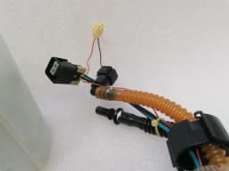FERRARI Ferrari F8 F142MFL Fuel Pump Electric set 305832 fuel pump set — thumbnail 8