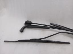 FERRARI FERRARI F8 F142MFL Front Wiper Linkage 918928 RIGHT HAND DRIVE RHD — thumbnail 9