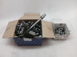 MCLAREN McLaren 650S Spider 14-17 SCREWS BOLTS FROM ONE CAR SET SET BOLTS — thumbnail 7