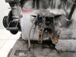 ASTON MARTIN ASTON MARTIN VANTAGE AM DBS SERIES 3 1973-1978 4.0 INLINE SIX Engine Motor — thumbnail 4