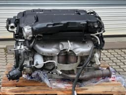 ASTON MARTIN 2019 ASTON MARTIN RAPID AMR V12 6.0 Engine AM27 Motor HD33-6007-AA COSWORTH — thumbnail 6