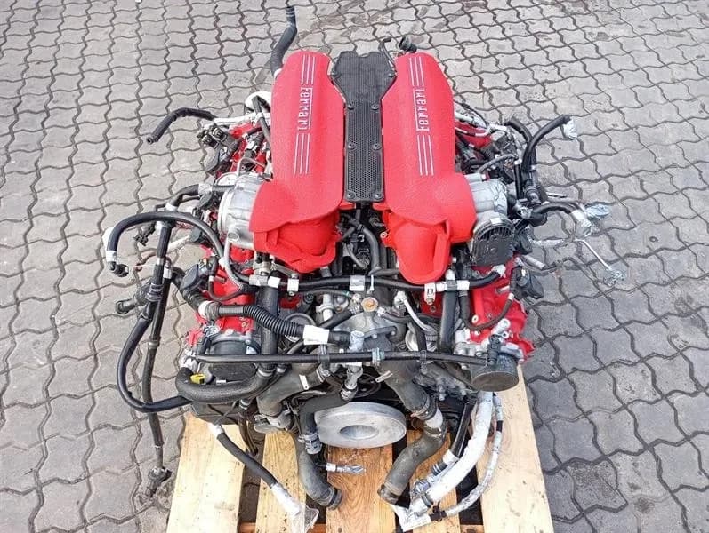FERRARI 2015-2020 FERRARI 488 F154CB 3.9 V8 F142M ENGINE 985000235 ENGINE COMPLETE