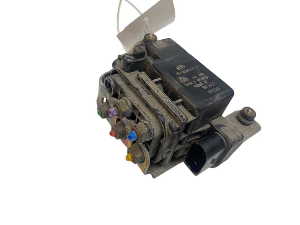 15152400082 15-1524-0008.2 Air suspension valve block AUDI Q7 (4L) (2006-2015)