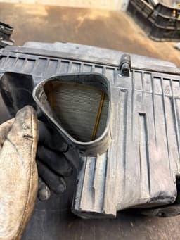VOLVO 0281006346 31361223 Air Cleaner (filter box) VOLVO S60 II / V60 I (2010-2018) — thumbnail 6